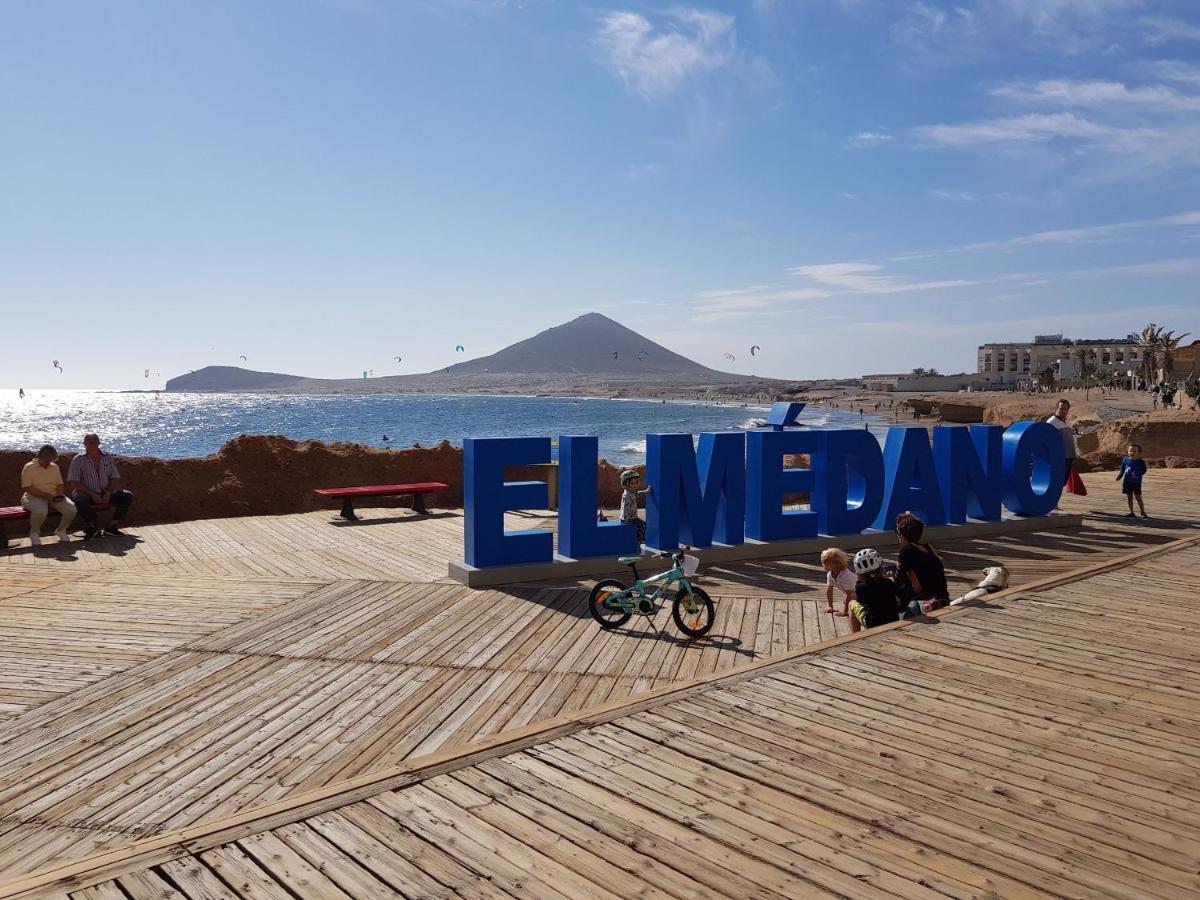 El Medano La Ola. Cabezo Beach 2 Rooms Parking Place エクステリア 写真